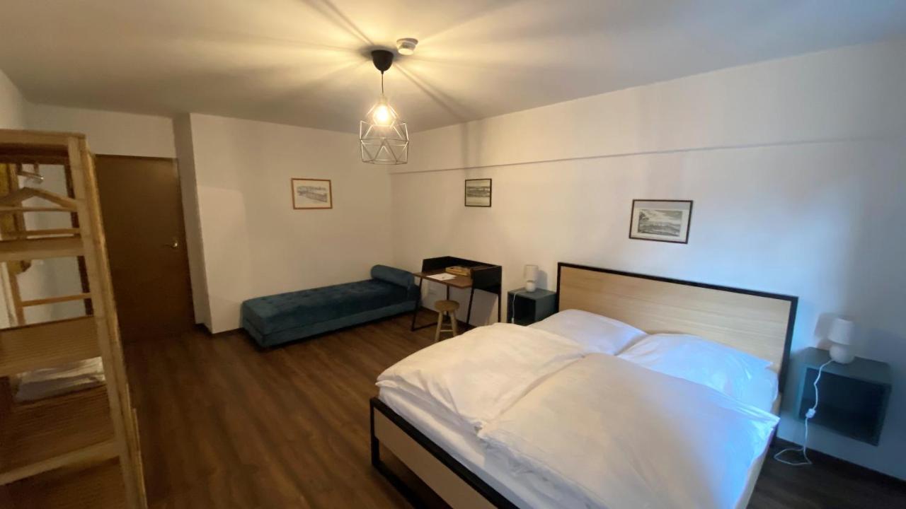 Hotel Sonne Wassertrüdingen Kültér fotó